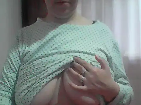 AnaXBerry online show from February 2026 07:51:01 AM