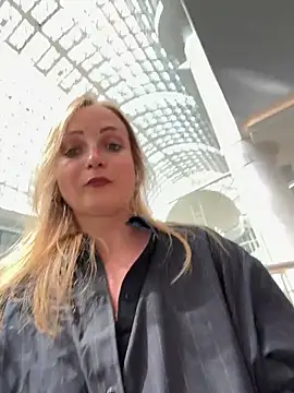 LadyTatiana Madam online show from June 2026 02:21:02 PM