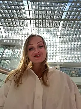 LadyTatiana Madam online show from July 2026 04:13:01 PM