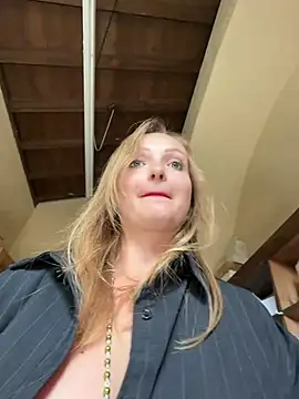 LadyTatiana Madam online show from July 2026 01:51:01 PM
