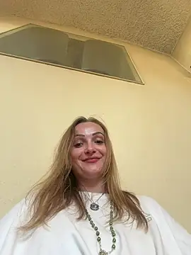 LadyTatiana Madam online show from August 2026 02:00:02 PM