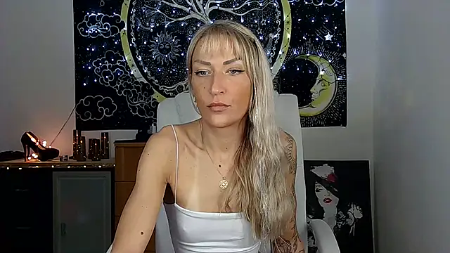 SexxyLiviaa online show from December 2024 03:43:02 PM