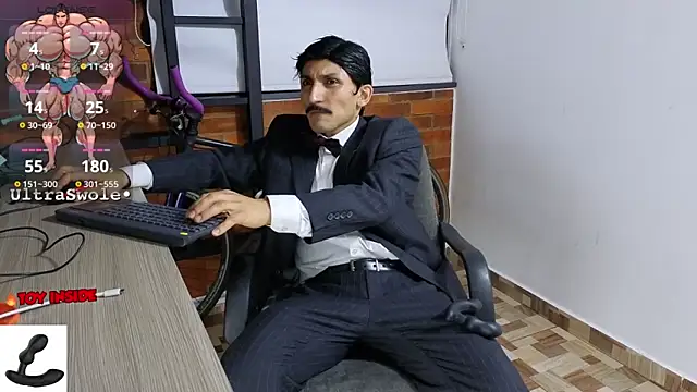 Marck Muscle online show from November 2025 04:14:01 AM