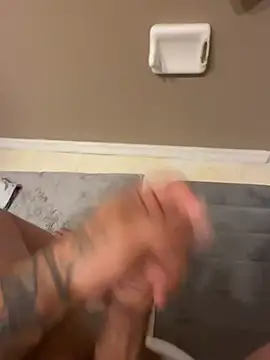 bigitaliandic online show from December 2024 12:12:01 PM