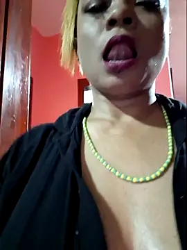 gatadeojosclaros online show from October 2025 11:38:01 PM