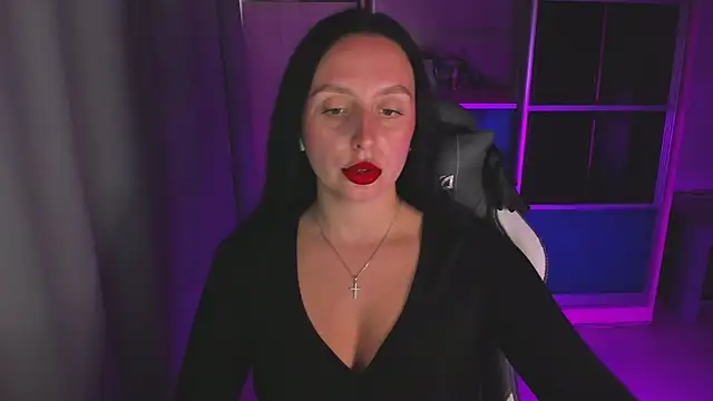 Christy Calypso online show from June 2026 03:51:02 PM