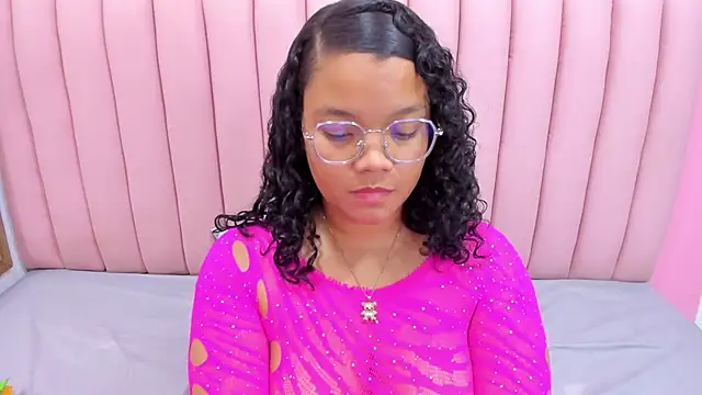 Snapshot of ISABELLA_020 chatting on March 2025 02:51:01 PM ISABELLA 020 online show from March 2025 02:51:01 PM