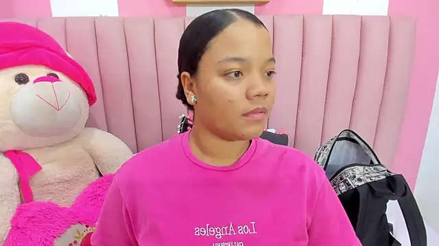 Snapshot of ISABELLA_020 chatting on November 2025 02:05:01 PM ISABELLA 020 online show from November 2025 02:05:01 PM