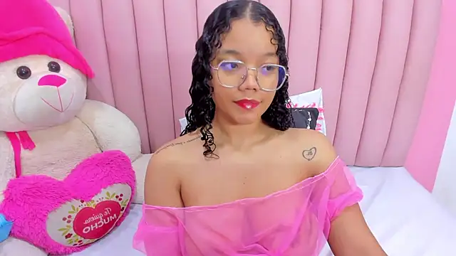 ISABELLA 020 online show from March 2026 12:22:01 PM