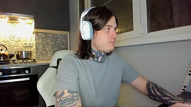 Snapshot of _torfin_ chatting on December 2024 12:41:01 AM torfin online show from December 2024 12:41:01 AM