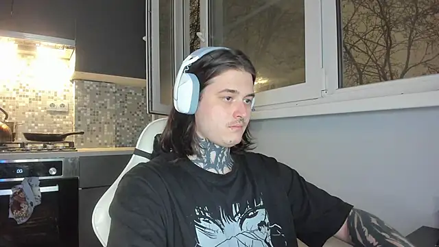 Snapshot of _torfin_ chatting on December 2024 07:36:01 PM torfin online show from December 2024 07:36:01 PM