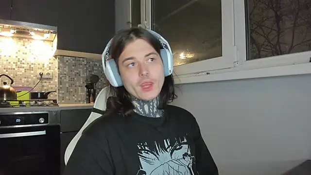 Snapshot of _torfin_ chatting on December 2024 09:18:02 PM torfin online show from December 2024 09:18:02 PM