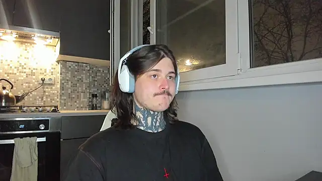 Snapshot of _torfin_ chatting on January 2025 04:11:01 PM torfin online show from January 2025 04:11:01 PM