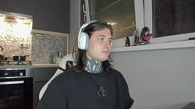 Snapshot of _torfin_ chatting on March 2025 11:16:02 PM torfin online show from March 2025 11:16:02 PM