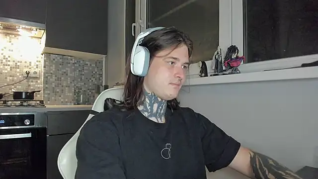 Snapshot of _torfin_ chatting on March 2025 02:21:01 AM torfin online show from March 2025 02:21:01 AM