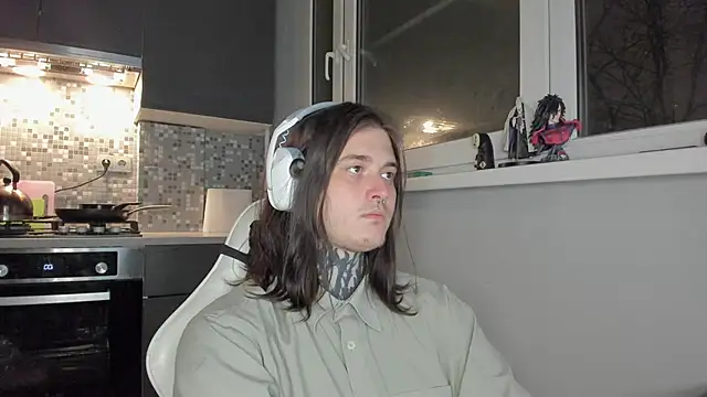 Snapshot of _torfin_ chatting on March 2025 10:55:02 PM torfin online show from March 2025 10:55:02 PM