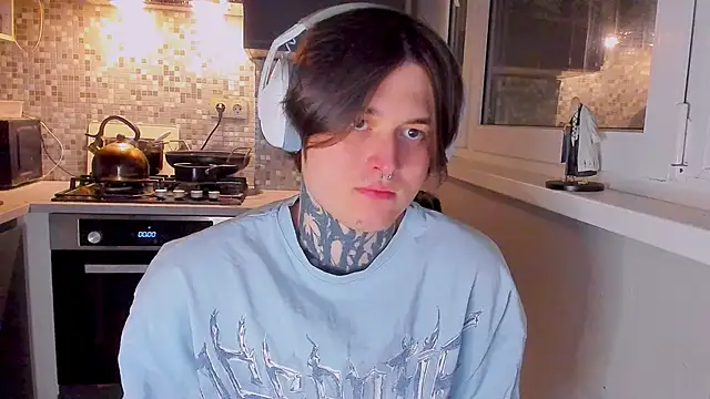 Snapshot of _torfin_ chatting on February 2026 09:25:02 PM torfin online show from February 2026 09:25:02 PM