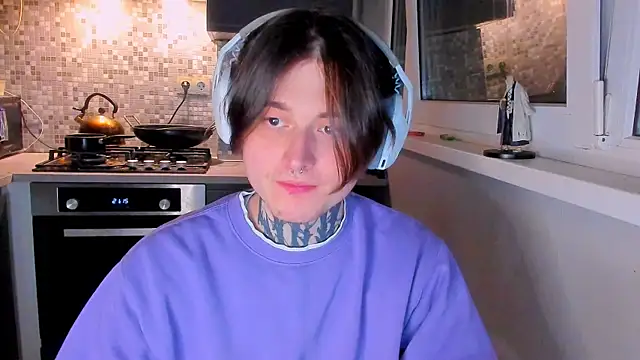 Snapshot of _torfin_ chatting on February 2026 10:00:01 PM torfin online show from February 2026 10:00:01 PM