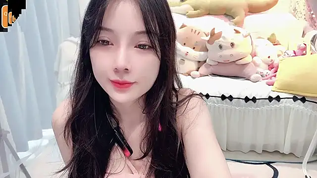 AKiKi711 online show from September 2025 05:07:01 AM