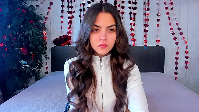 Milana Crystal  online show from February 2026 08:13:02 AM