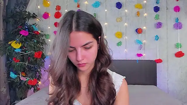 Milana Crystal  online show from March 2026 07:20:02 AM