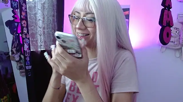 squirt charlott online show from September 2025 07:15:02 PM