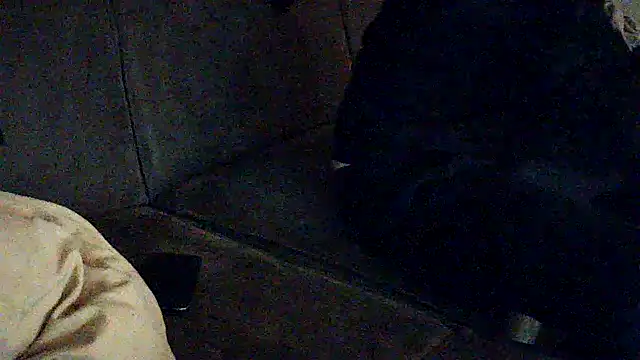 kiksnap-meistro5 online show from April 2026 07:37:01 PM