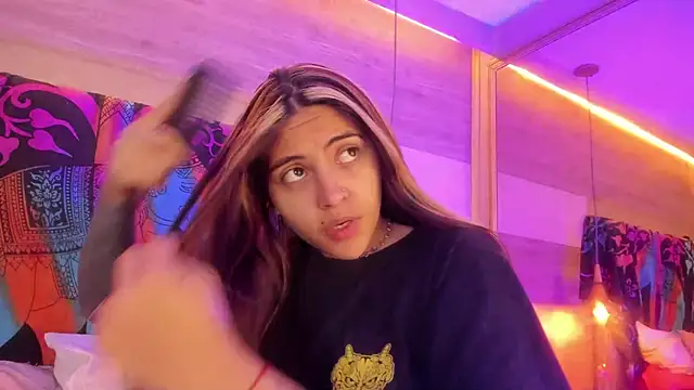 Cori Paige online show from April 2026 04:06:02 AM