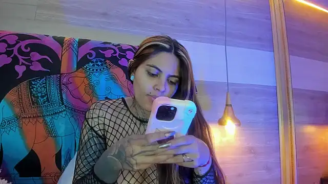 Cori Paige online show from April 2026 04:06:02 AM