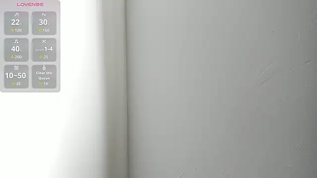 Kylie2211 online show from April 2026 04:51:02 PM