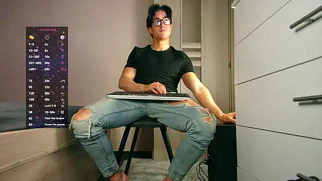 ChristianLevine  online show from March 2026 08:29:02 AM