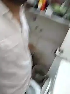 Vickyy 001 online show from December 2024 12:51:02 PM