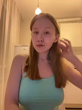 Eva Weyne online show from July 2026 08:35:01 PM