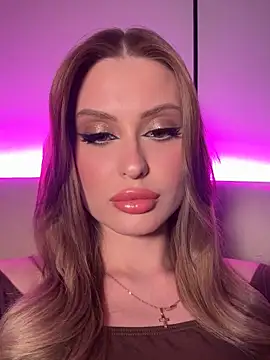 Snapshot of Sweet__Milly chatting on February 2026 05:14:01 PM Sweet Milly online show from February 2026 05:14:01 PM