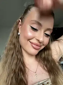Sweet  Milly online show from May 2026 02:34:02 PM