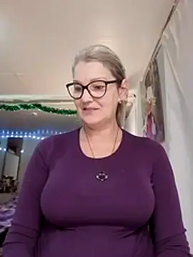 irinamaux online show from November 2025 06:26:02 AM