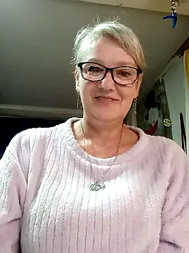 irinamaux online show from May 2026 05:04:01 AM