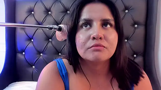 Snapshot of sweett_katty_ chatting on February 2025 11:42:01 PM sweett katty online show from February 2025 11:42:01 PM