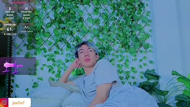 Levii Ackermann online show from October 2025 01:53:02 PM