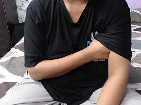 Freya nia online show from September 2025 03:34:01 PM