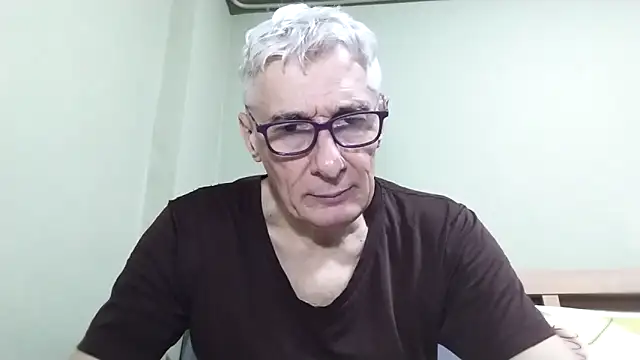 BIGUNCUTHARDCOCK online show from December 2025 11:15:01 AM