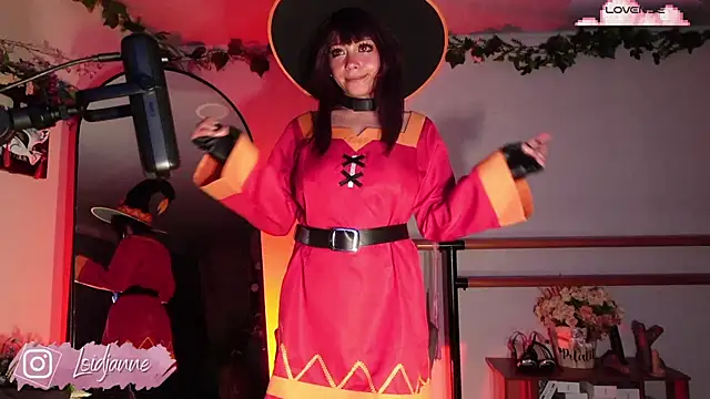 loIijanne online show from November 2025 12:09:02 AM