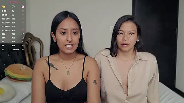 2SummerLove1 online show from December 2024 07:54:01 PM