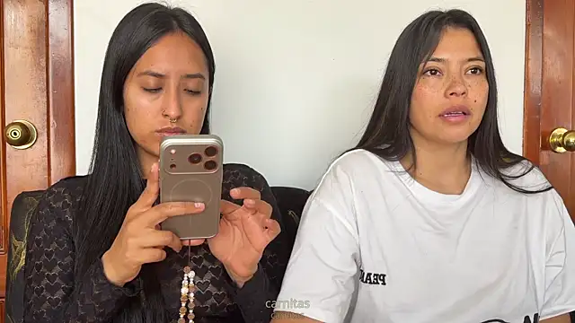 2SummerLove1 online show from January 2026 03:49:02 PM