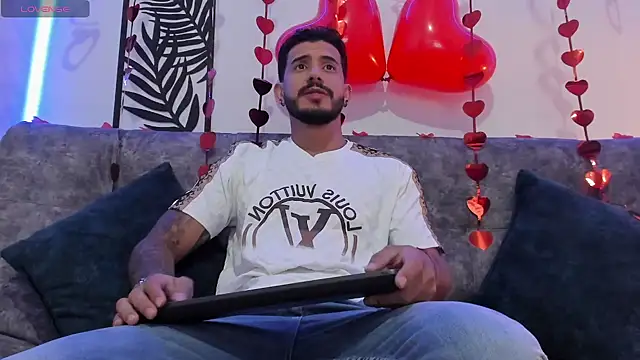 Bruno Mattos online show from February 2025 11:09:01 PM