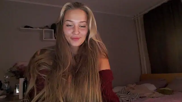 Milk Bunny online show from December 2024 04:52:01 PM