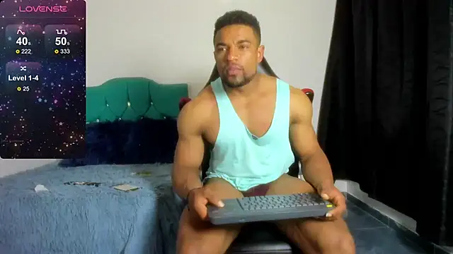 estebanlobo- online show from December 2024 05:42:02 PM