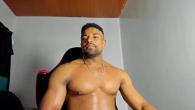 estebanlobo- online show from September 2025 12:04:01 AM