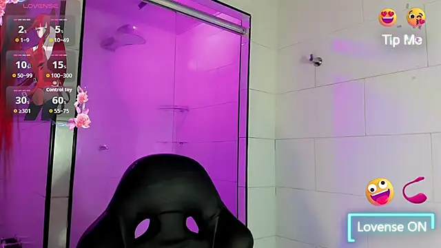 Victoria Kastelo online show from October 2025 07:10:02 PM