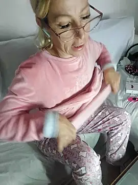 blondyruby online show from November 2025 08:24:01 AM